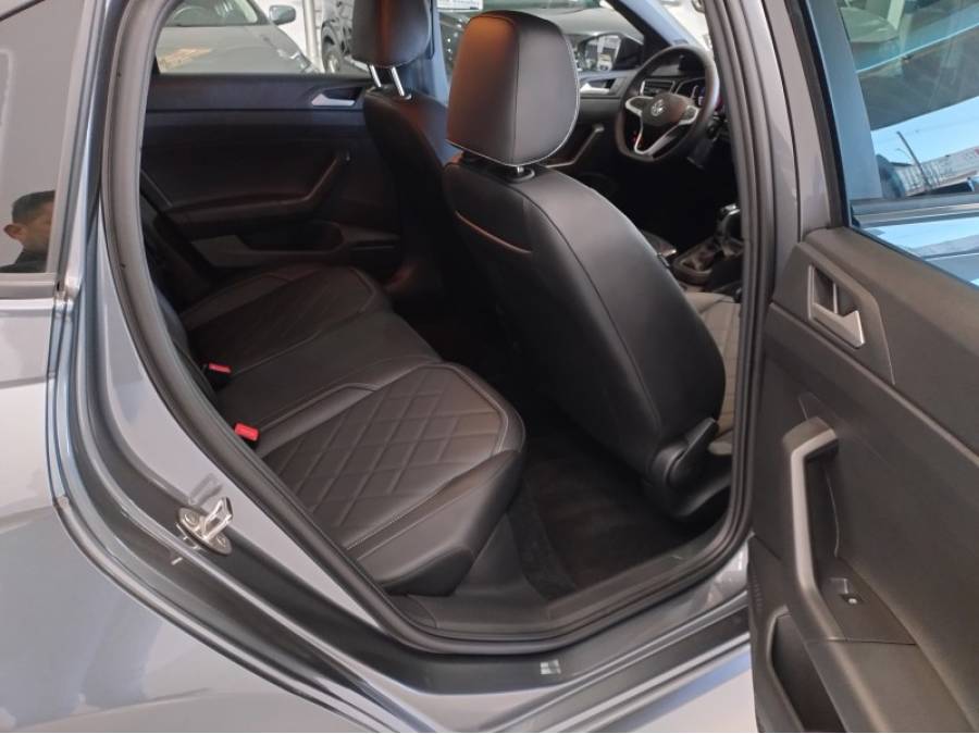 VOLKSWAGEN - VIRTUS - 2023/2024 - Cinza - R$ 137.000,00