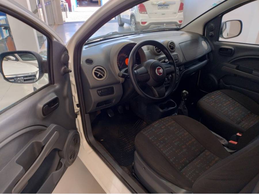 FIAT - FIORINO - 2014/2015 - Branca - R$ 59.900,00