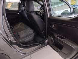 FIAT - STRADA - 2022/2023 - Cinza - R$ 112.900,00