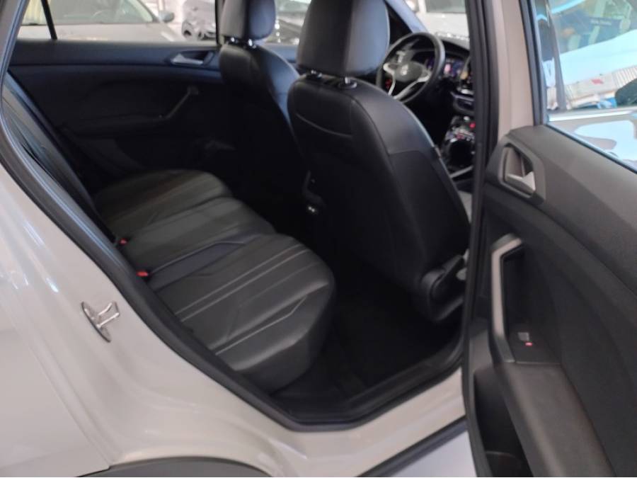 VOLKSWAGEN - T-CROSS - 2024/2025 - Cinza - R$ 175.000,00