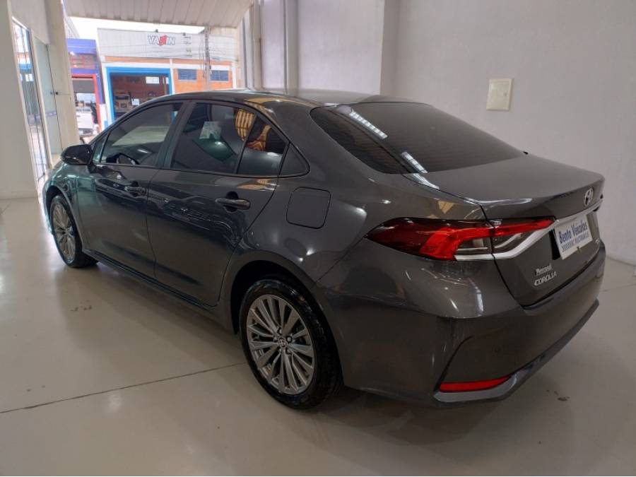 TOYOTA - COROLLA - 2024/2024 - Cinza - R$ 148.000,00