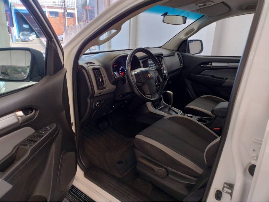 CHEVROLET - S10 - 2019/2020 - Branca - R$ 155.000,00