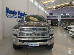 DODGE - RAM - 2015/2016 - Cinza - R$ 245.000,00