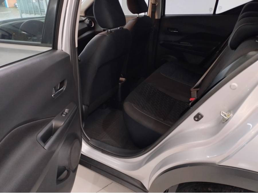 NISSAN - KICKS - 2021/2022 - Prata - R$ 102.900,00