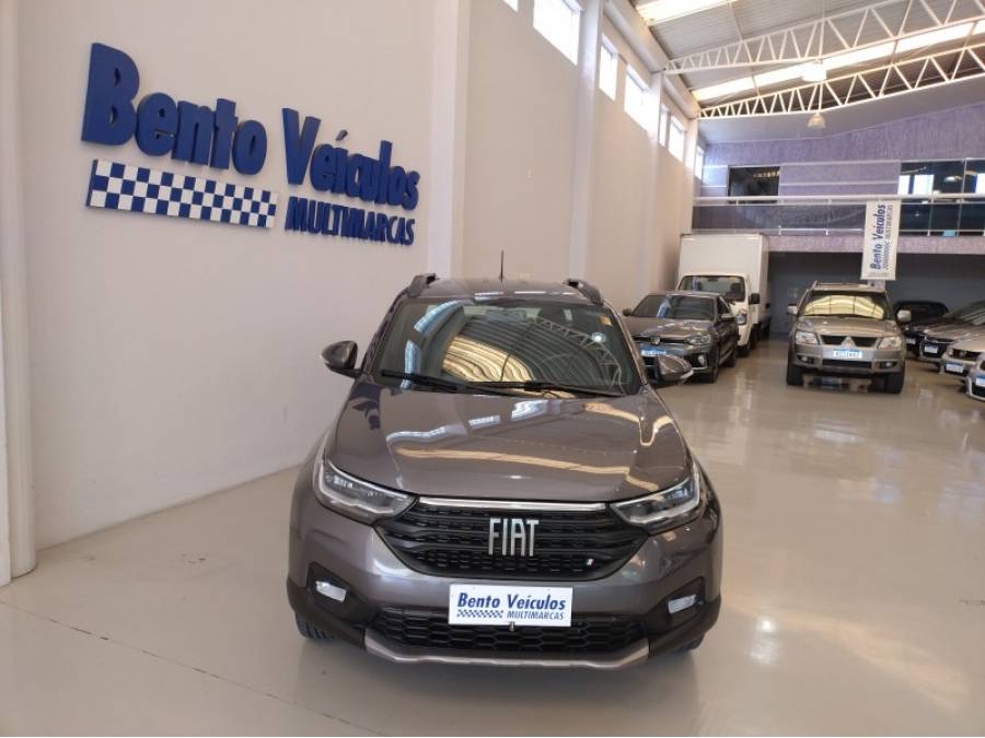 FIAT - STRADA - 2022/2022 - Cinza - R$ 112.900,00