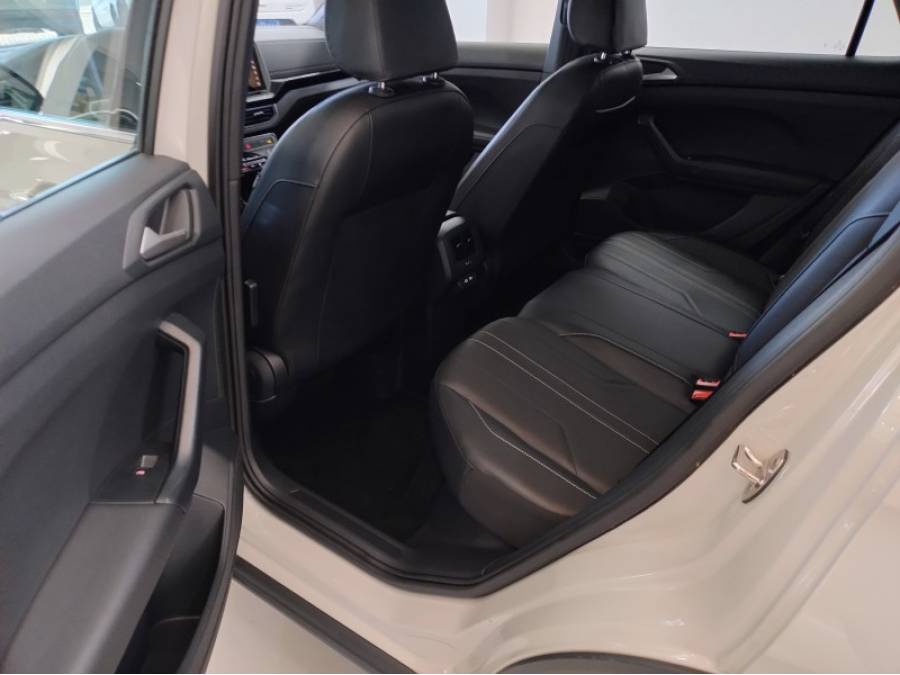 VOLKSWAGEN - T-CROSS - 2024/2025 - Cinza - R$ 175.000,00