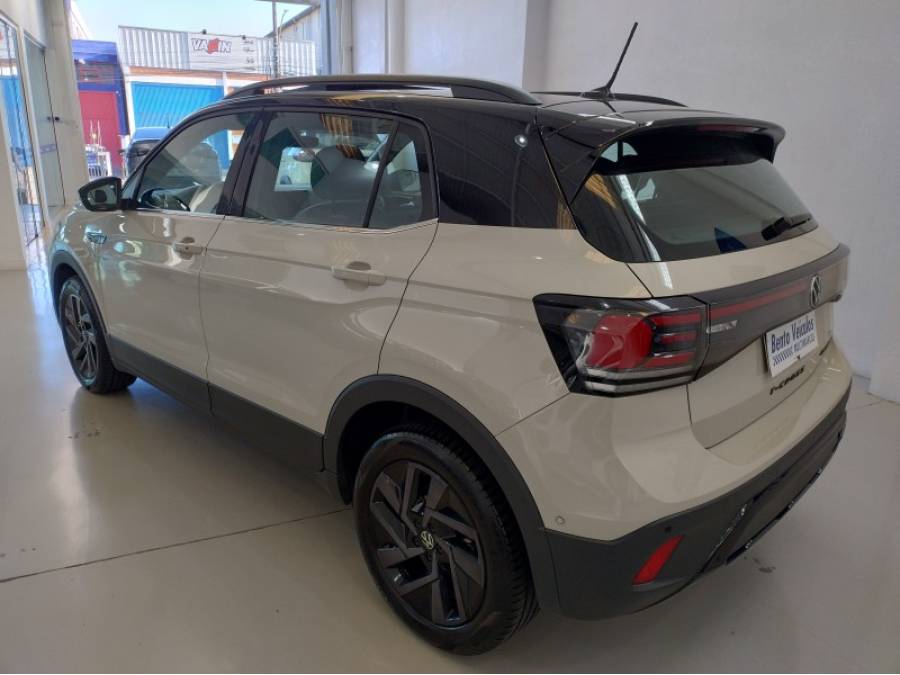 VOLKSWAGEN - T-CROSS - 2024/2025 - Cinza - R$ 175.000,00