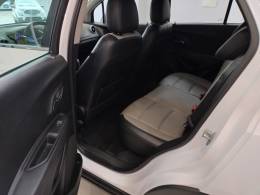 CHEVROLET - TRACKER - 2013/2014 - Branca - R$ 69.900,00
