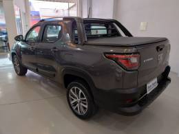 FIAT - STRADA - 2022/2023 - Cinza - R$ 112.900,00