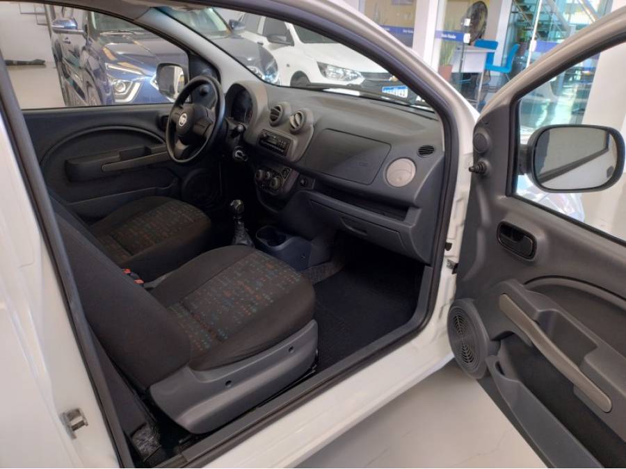 FIAT - FIORINO - 2014/2015 - Branca - R$ 59.900,00