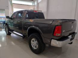 DODGE - RAM - 2015/2016 - Cinza - R$ 245.000,00