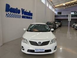 TOYOTA - COROLLA - 2013/2014 - Branca - R$ 74.900,00