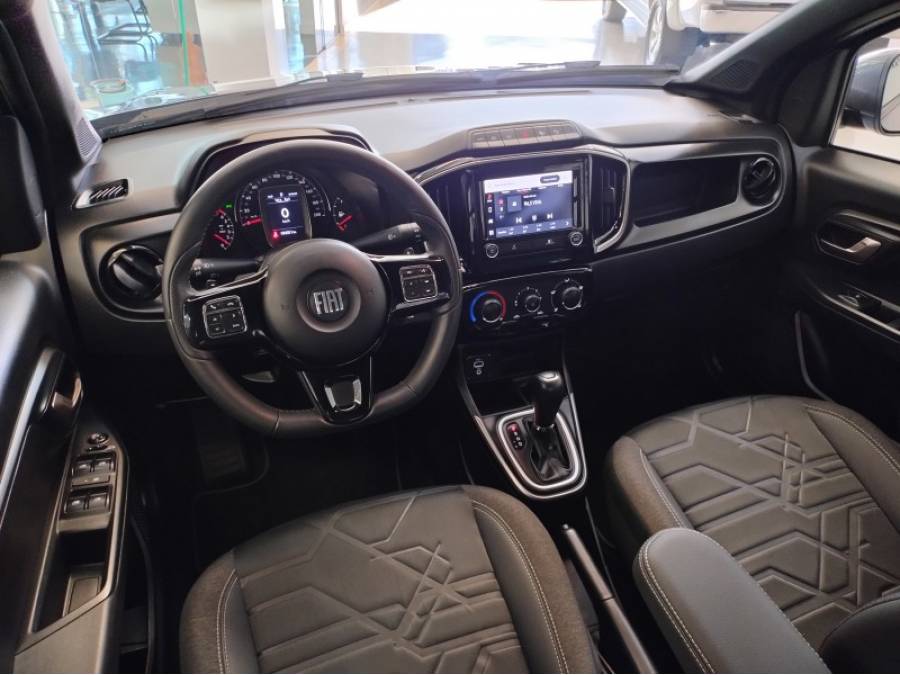 FIAT - STRADA - 2022/2022 - Cinza - R$ 112.900,00