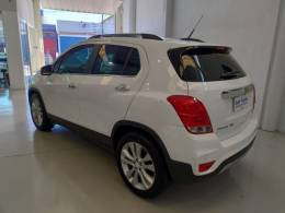 CHEVROLET - TRACKER - 2017/2018 - Branca - R$ 92.000,00