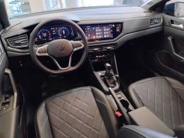 VOLKSWAGEN - VIRTUS - 2023/2024 - Cinza - R$ 137.000,00