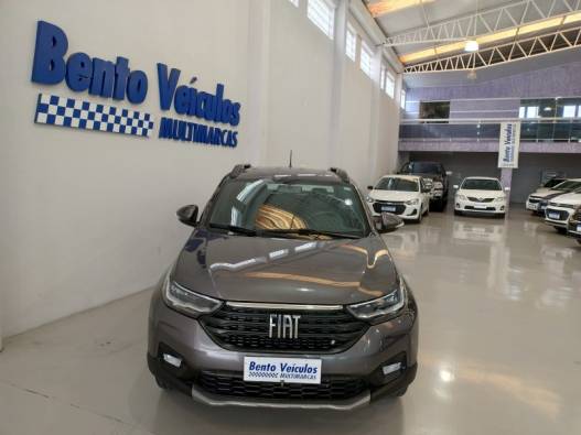 FIAT - STRADA - 2022/2023 - Cinza - R$ 112.900,00
