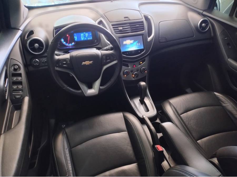 CHEVROLET - TRACKER - 2014/2015 - Prata - R$ 72.900,00